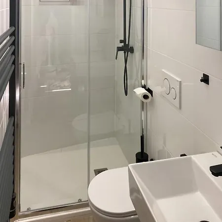 1 Bedroom Lovely In Moneglia