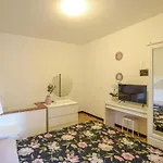 1 Bedroom Lovely In Moneglia