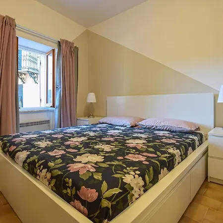 1 Bedroom Lovely In Appartamento