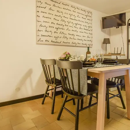 1 Bedroom Lovely In Appartamento Moneglia